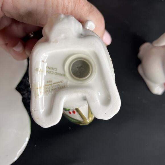 FItz and Floyd Christmas Bunny Blooms 3 Pieces Set Cookie Plate & Salt Pepper - Picture 10 of 14